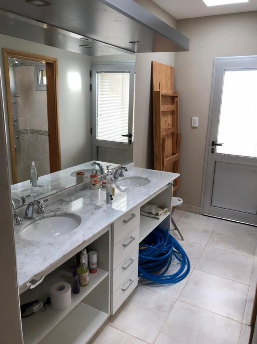 Magnifica Vivienda en Loteo Punto Claro con 2 deptos — foto 11