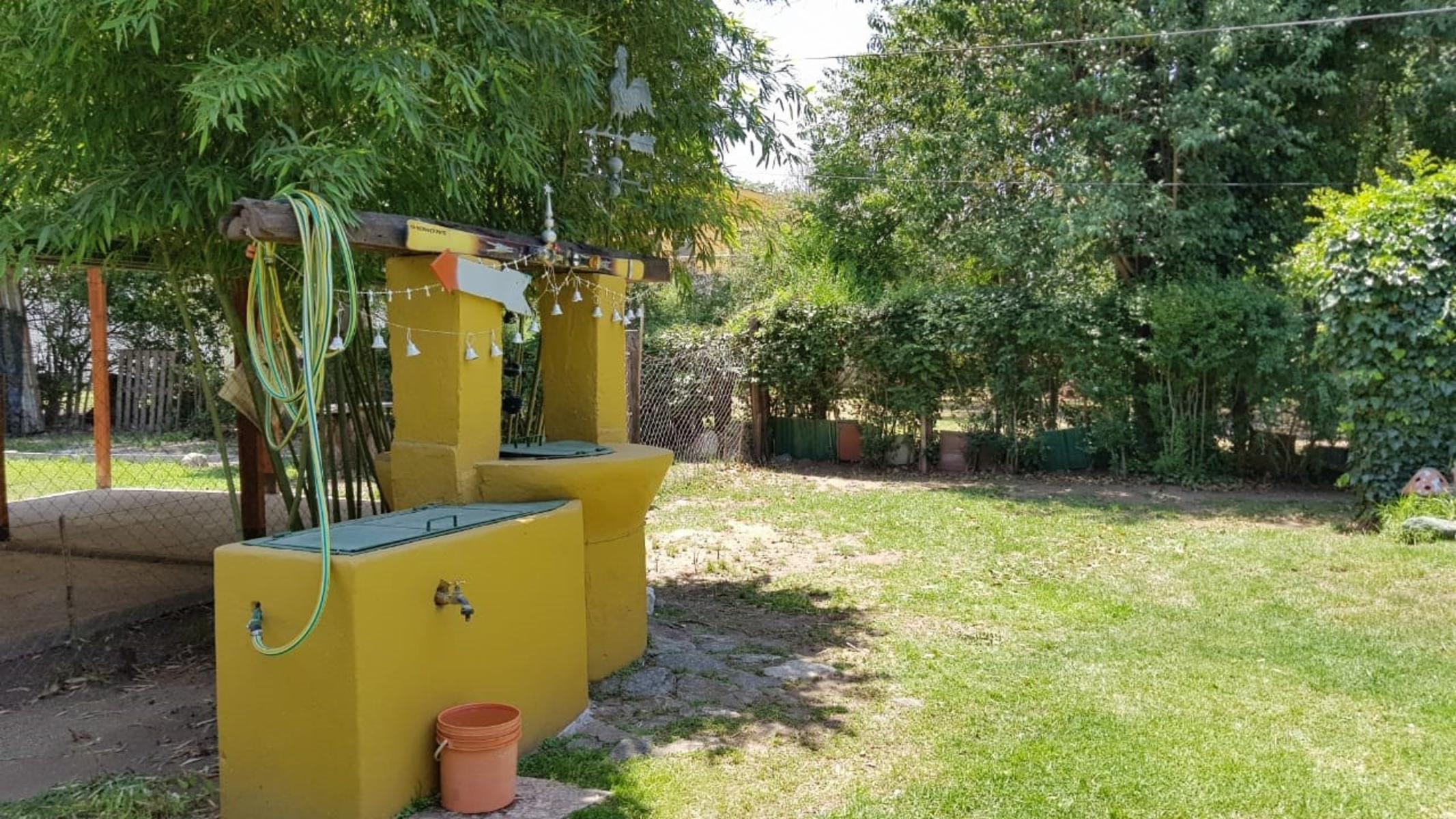 Vivienda de 3 dormitorios con pileta, lindante costa de arroyo — foto 2