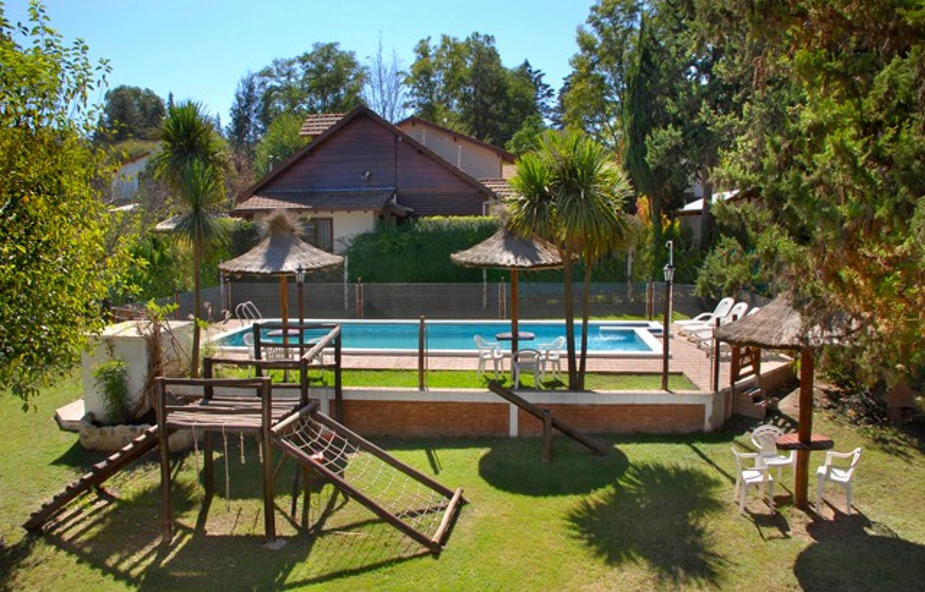 Complejo de Cabañas en Venta en Villa General Belgrano - 3