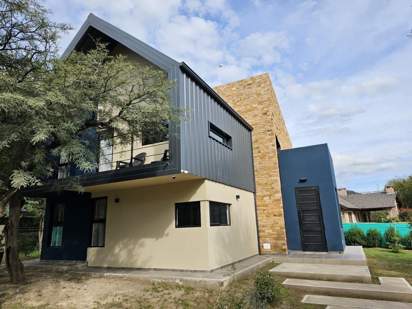 Vivienda de 3 dormitorios o Dos departamentos habilitados para alquileren VGB - 1