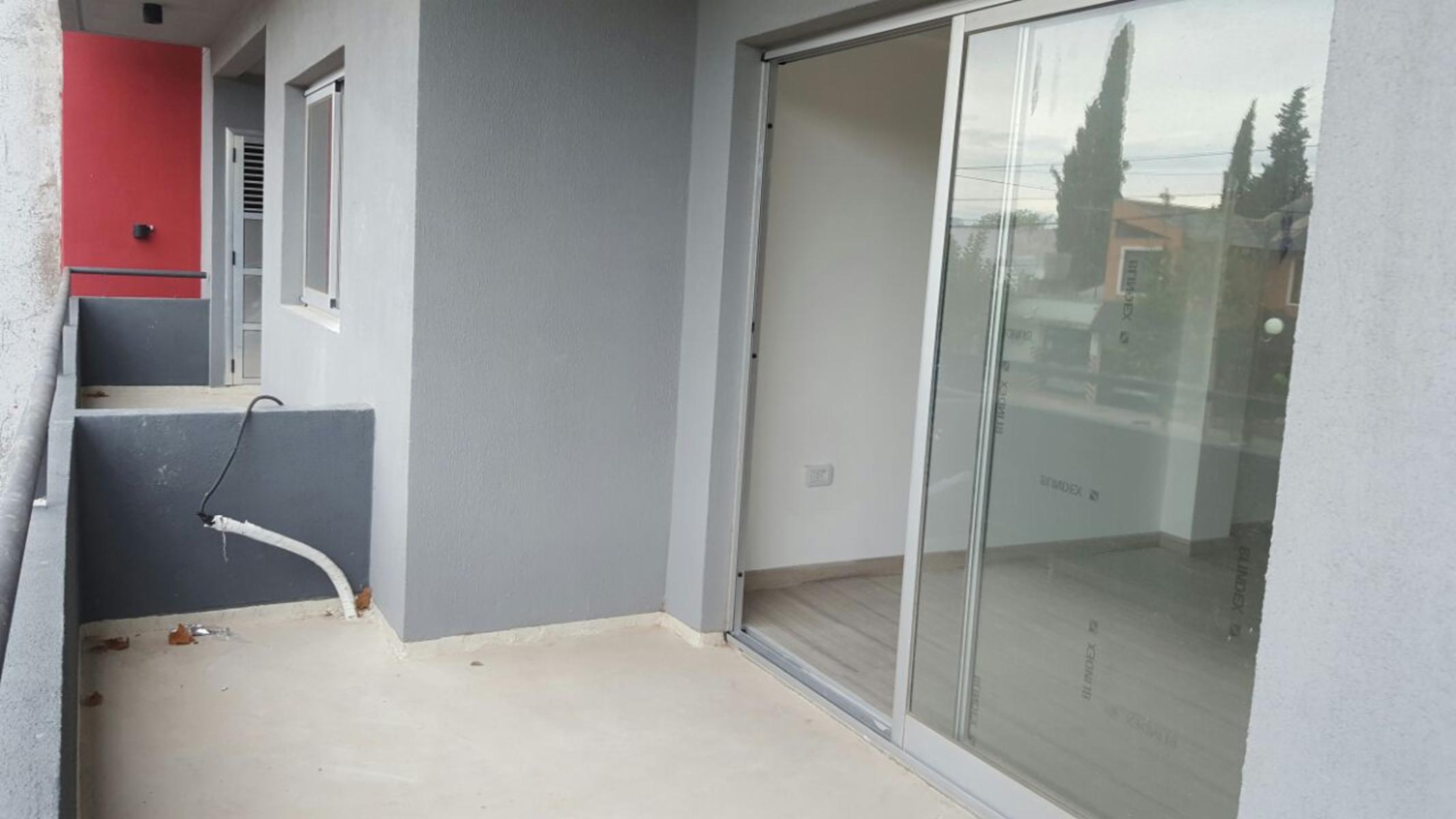 DEPARTAMENTO 2 AMBIENTES EN QUILMES OESTE — foto 8