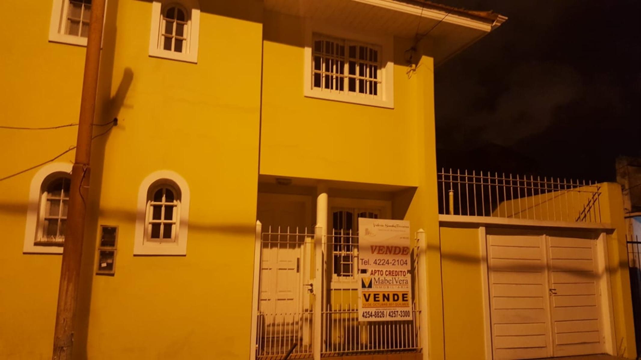 DUPLEX 3 AMBIENTE EN QUILMES OESTE.