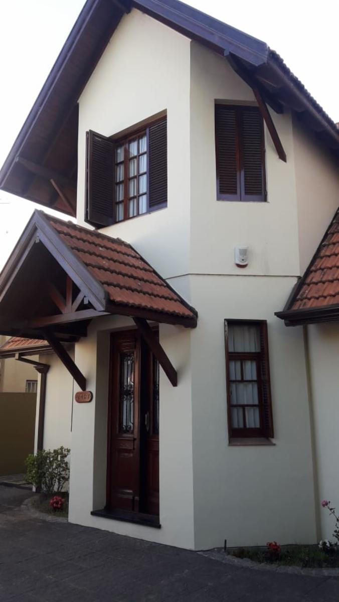 HERMOSO CHALET DESARROLLADO EN LOTE Y MEDIO EN QUILMES OESTE. — foto 2