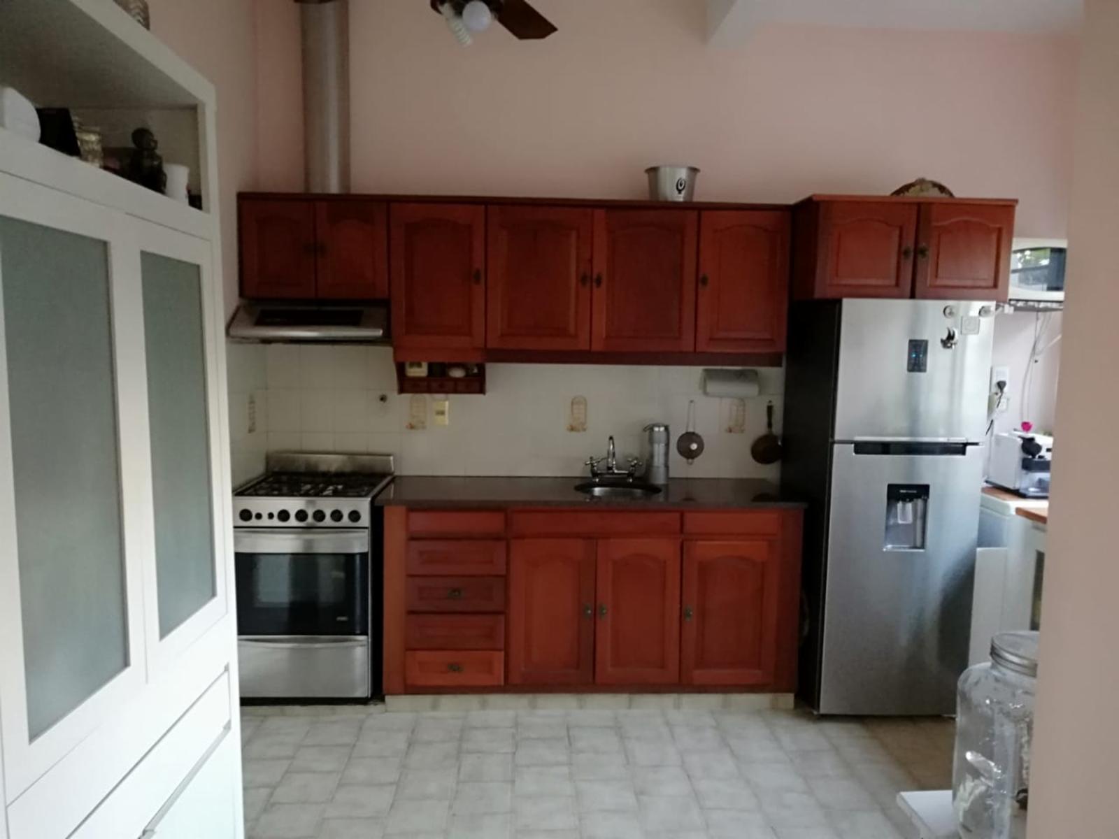 CHALET 5 AMBIENTES EN QUILMES OESTE — foto 3