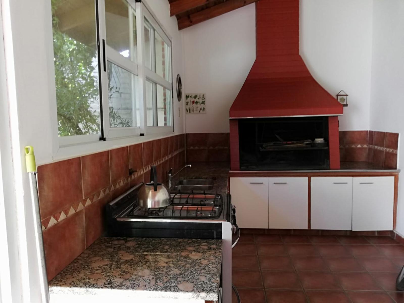 CHALET 5 AMBIENTES EN QUILMES OESTE — foto 9
