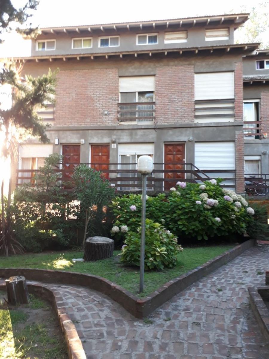 Triplex 3 ambientes en excepcional ubicación zona centro. — foto 3