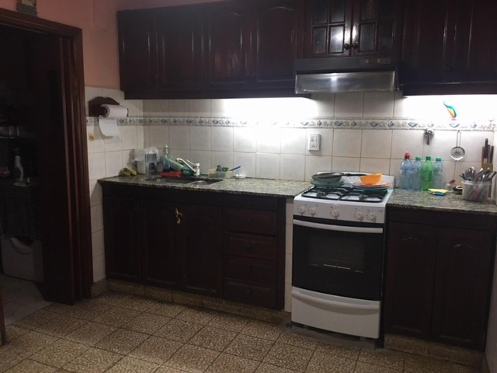 venta casa de 3 ambientes con departamento de 2 ambientes — foto 9