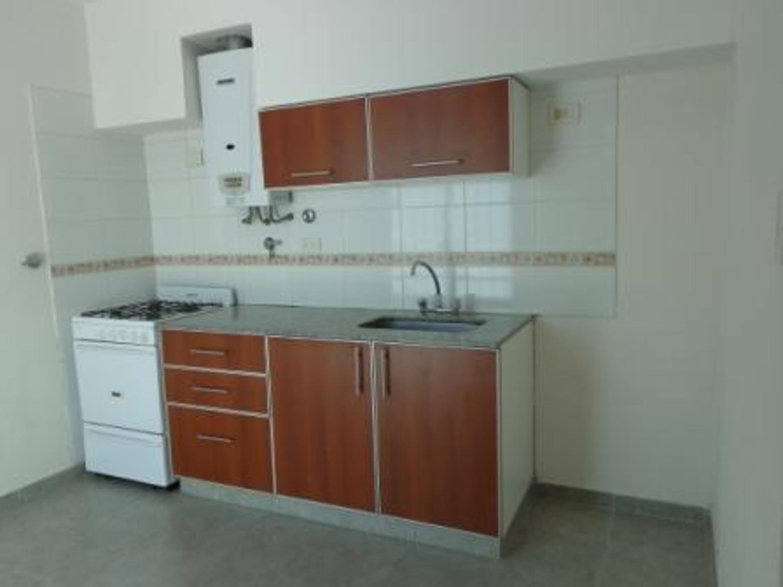 Depto tipo casa de 3 amb — foto 3
