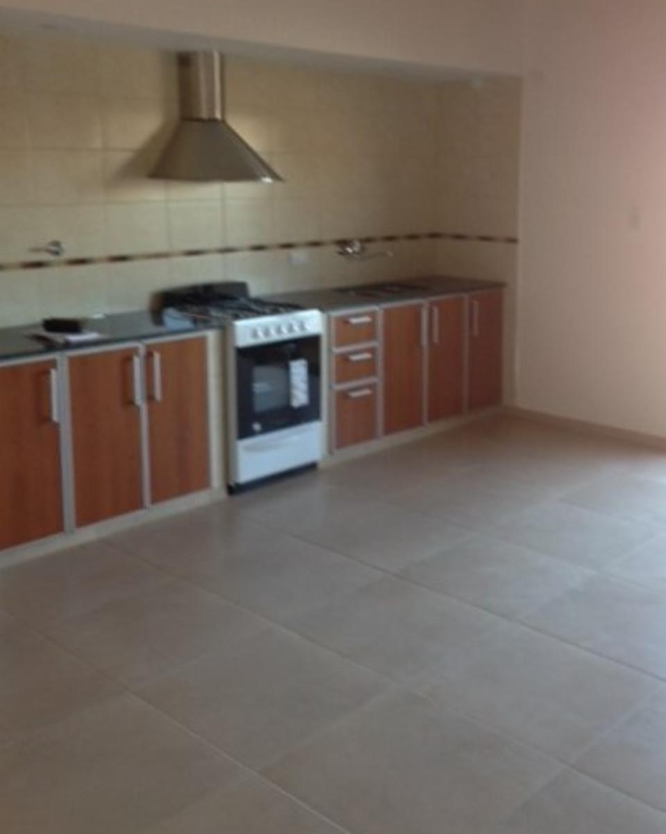 DEPARTAMENTO 2 AMBIENTES EN QUILMES OESTE