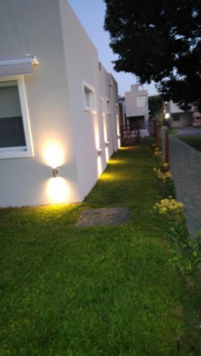 CASA DE 4 AMB EN B° ALTOS DE HUDSON II — foto 12