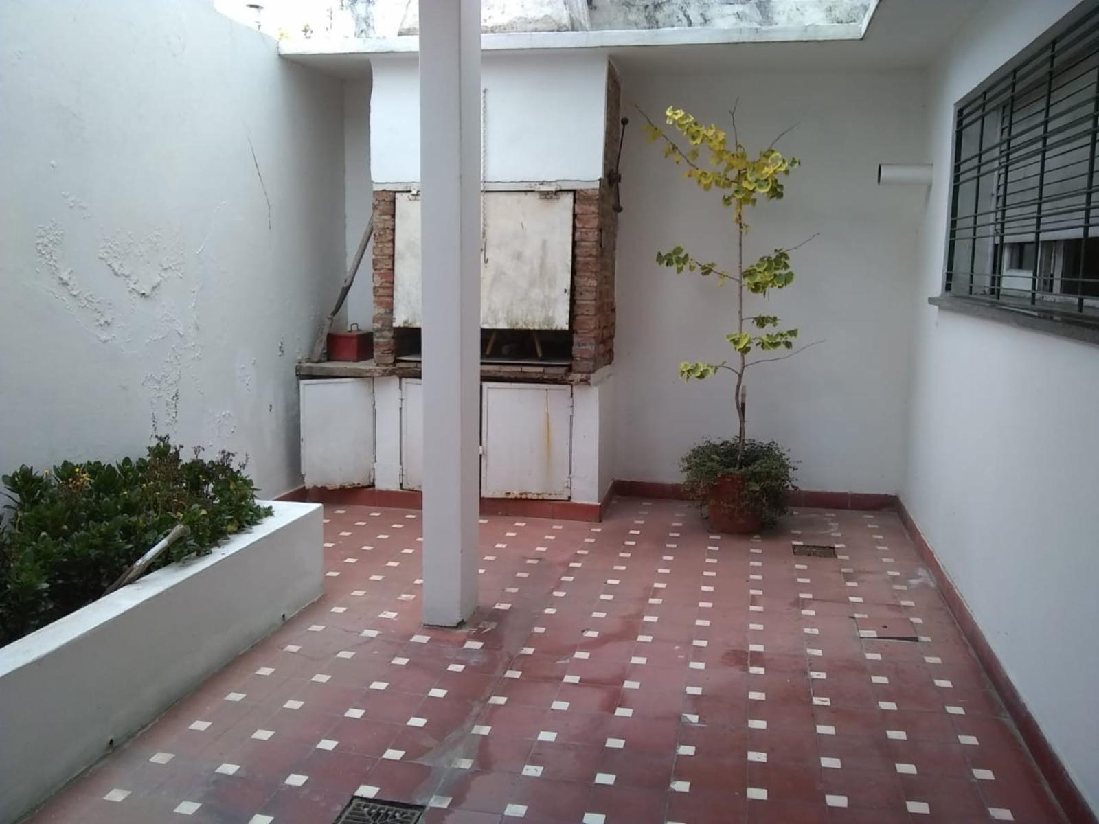 PH DE 4 AMB EN PLANTA BAJA