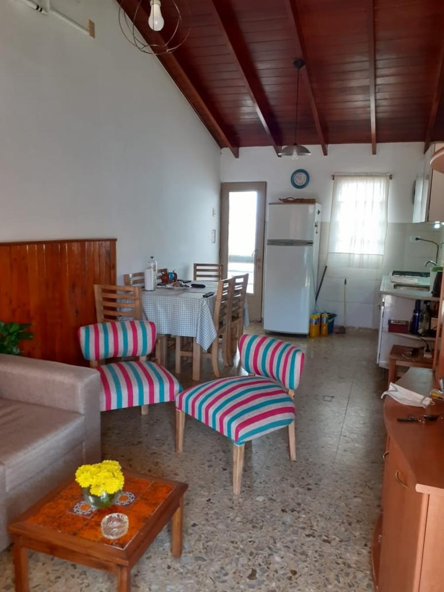 CASA DE 3 AMB EN B°TEJAS ROJAS II — foto 2