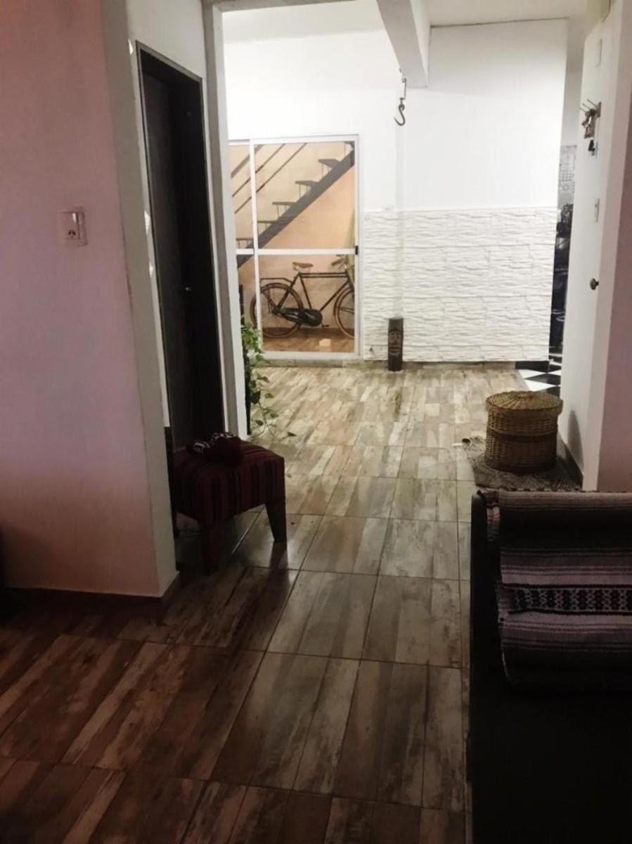 CASA DE 3 AMBIENTES EN VENTA EN QUILMES OESTE — foto 3