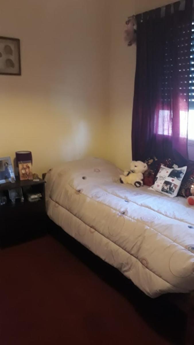 CASA DE 4 AMBIENTES EN QUILMES OESTE — foto 10