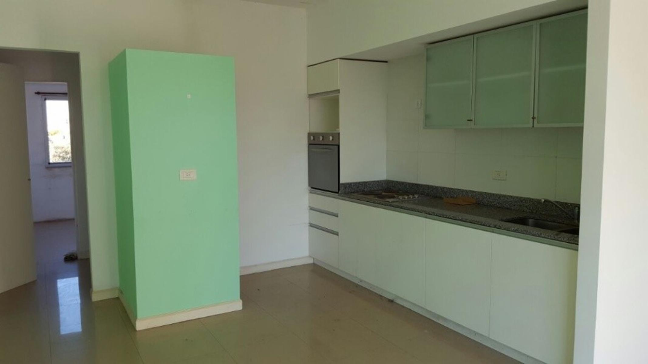 DEPARTAMENTO 2 AMBIENTES EN QUILMES OESTE. — foto 3