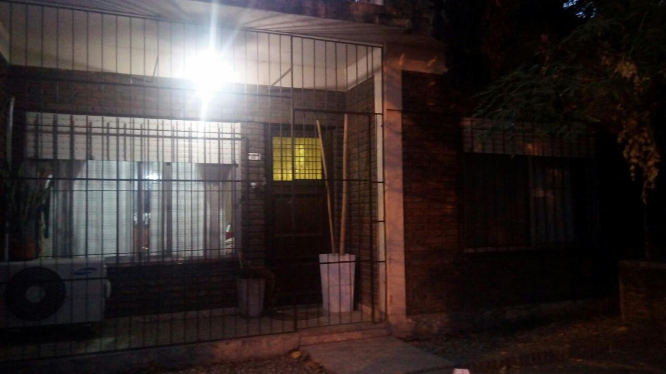 CASA EN VENTA 3 AMBIENTES EN QUILMES — foto 8