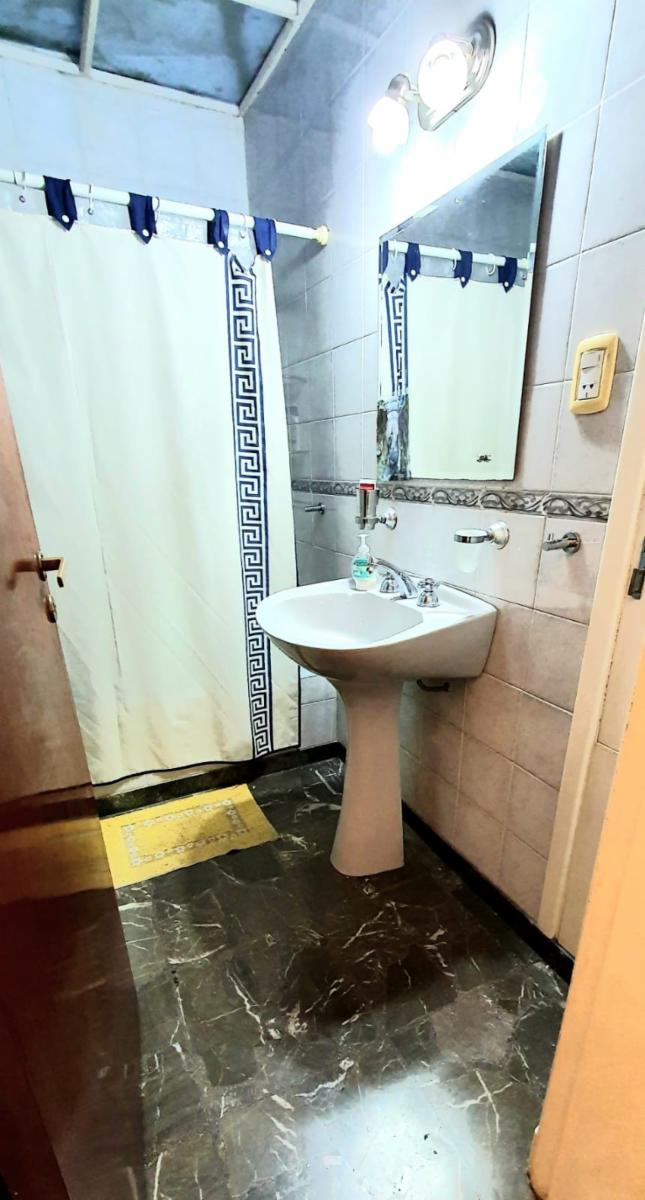CASA 4 AMBIENTES QUILMES OESTE — foto 9