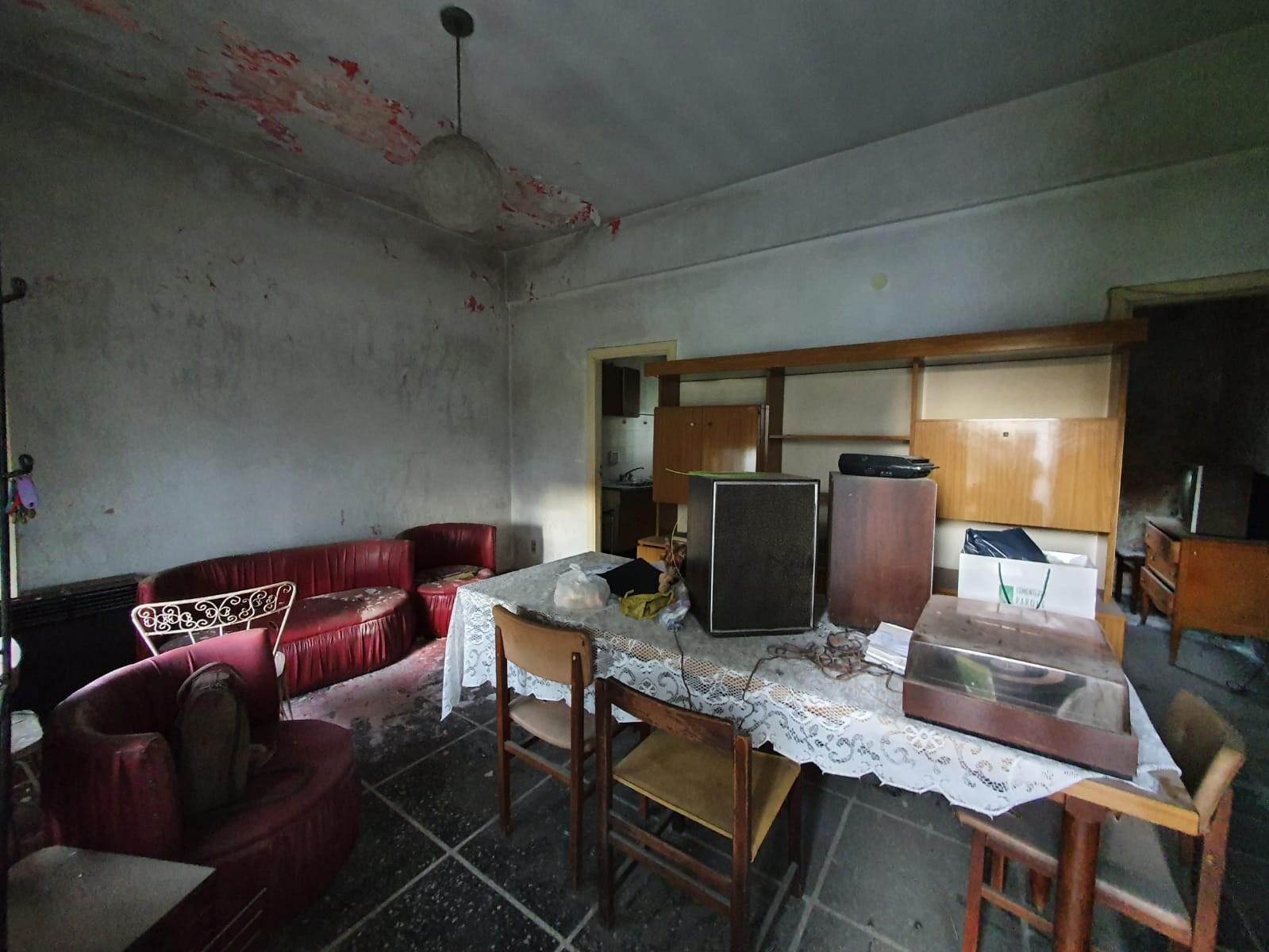 LOTE DE 10 X 30 m CON CASA A DEMOLER — foto 6