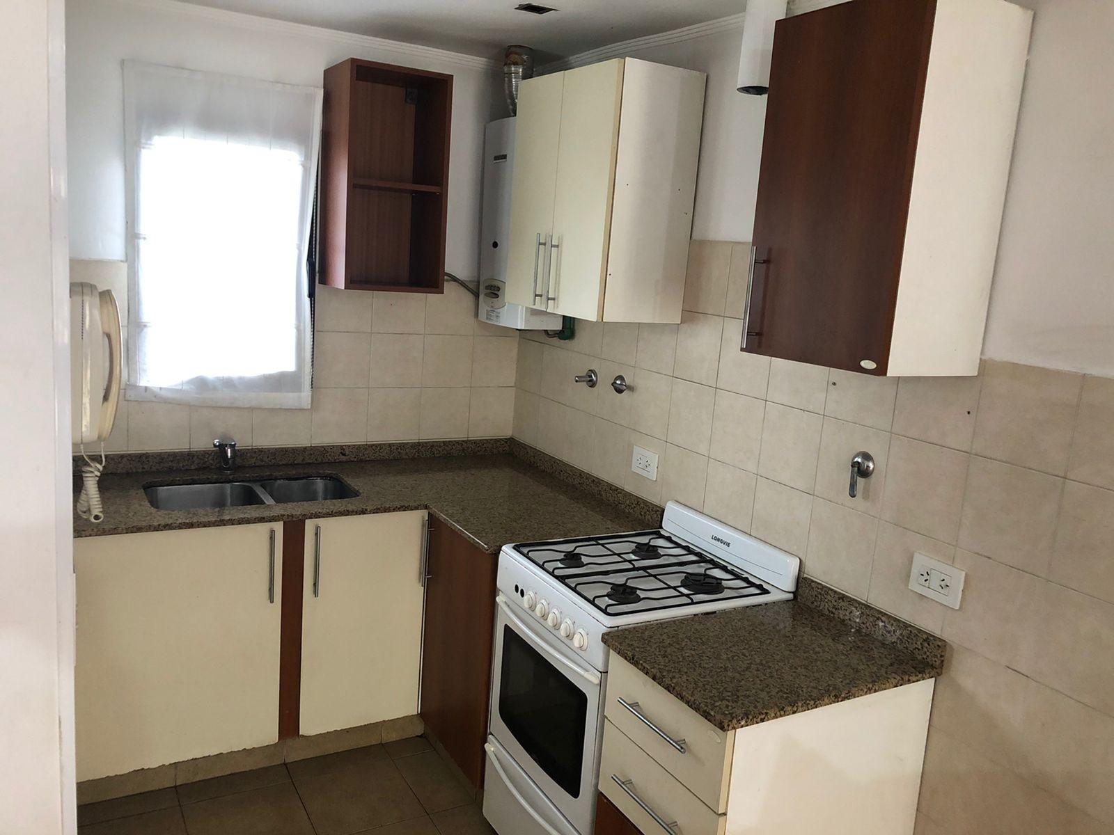 Duplex 3 ambientes en Quilmes - 11