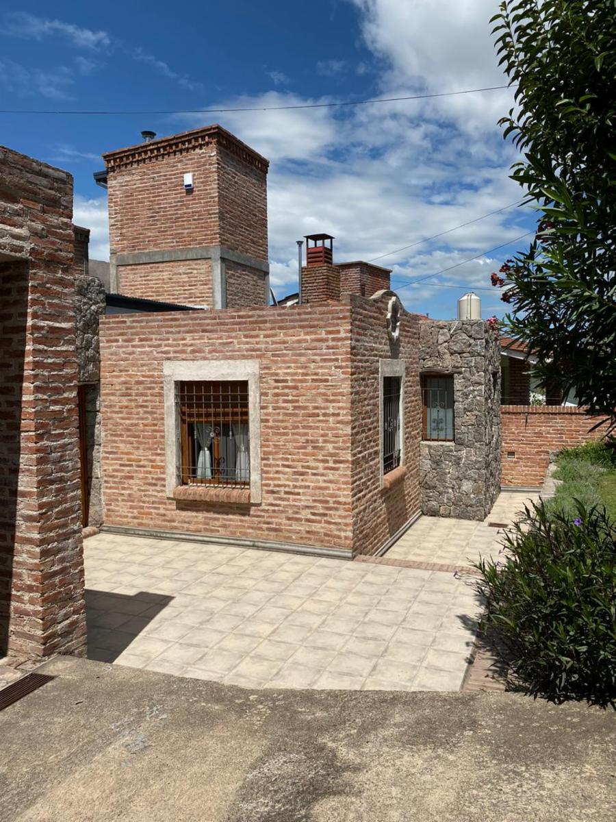 Excelente Casa 3 dorm Piscina , La Falda.Córdoba . — foto 4