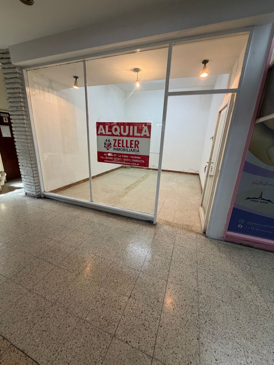 Local Galería Diagonal San Martín 38, La Falda - 1