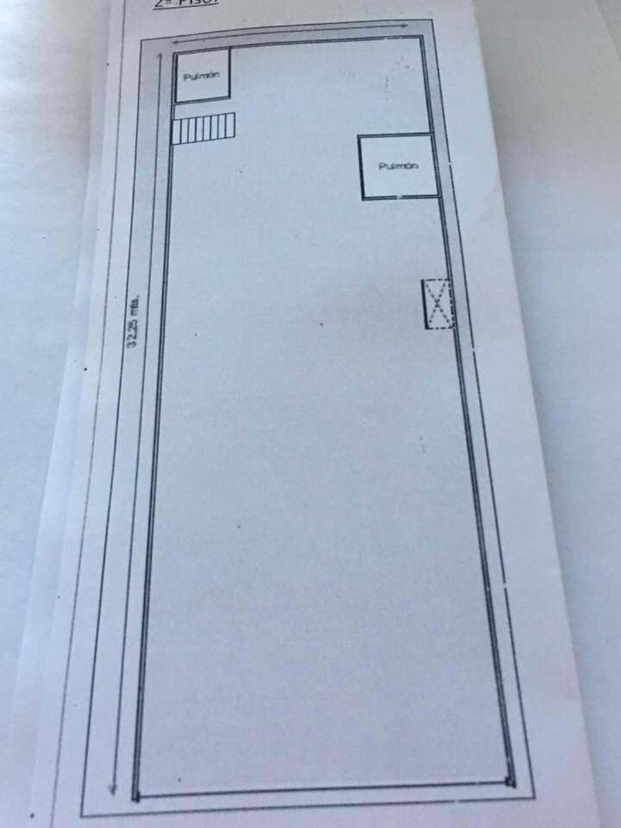 Local comercial · 745m2 - 2