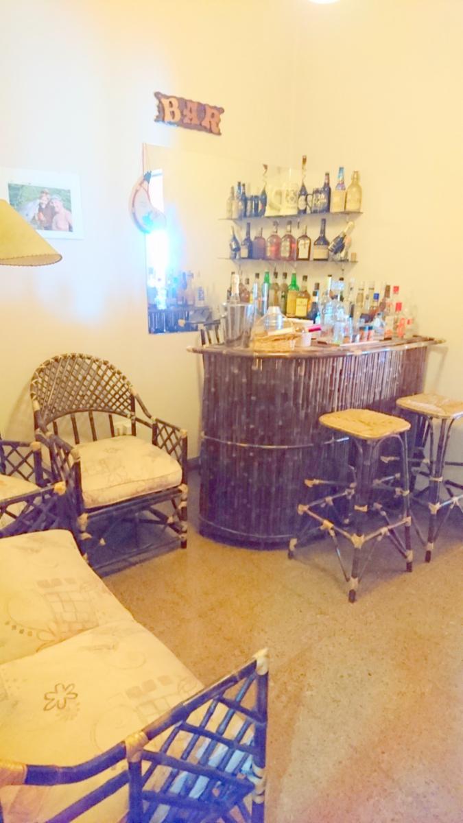 Hermoso Chalet de 6 + Amb con Depto de 3 Amb en El Fondo. con Coch Para 2 Autos — foto 6