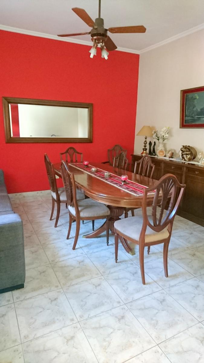 Hermoso Chalet de 6 + Amb con Depto de 3 Amb en El Fondo. con Coch Para 2 Autos — foto 10