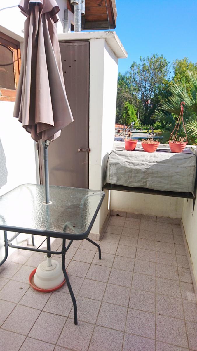 Hermoso Chalet de 6 + Amb con Depto de 3 Amb en El Fondo. con Coch Para 2 Autos — foto 12