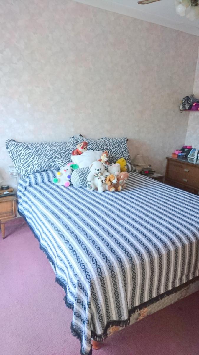 Hermoso Chalet de 6 + Amb con Depto de 3 Amb en El Fondo. con Coch Para 2 Autos — foto 15