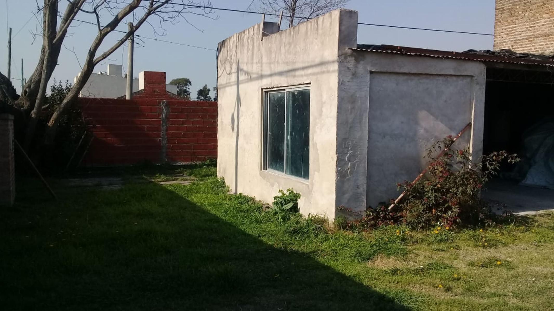 INDUSTRIA HABILITADA EN JAUREGUI SOBRE FRACCION DE 1054 M2