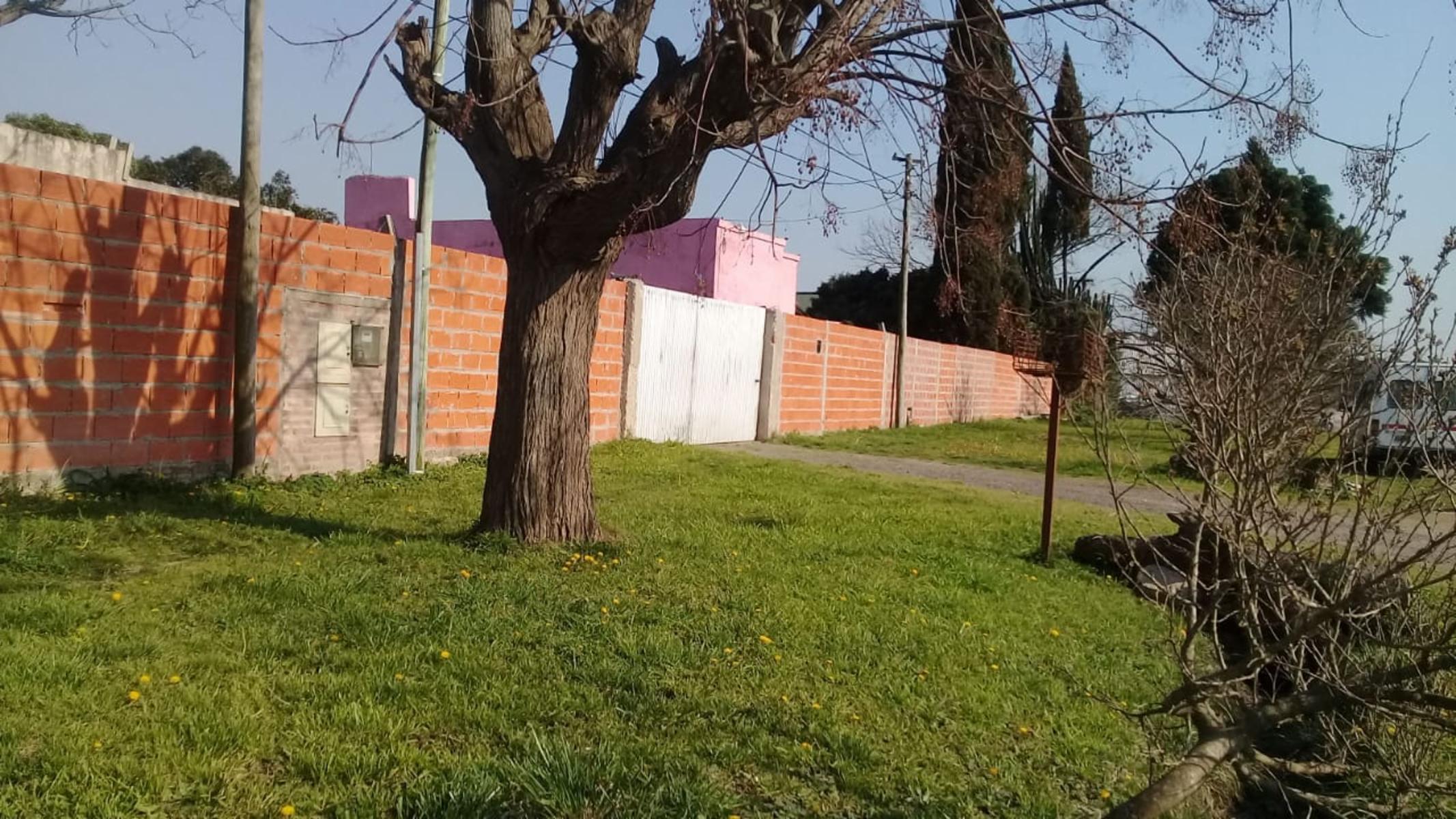 INDUSTRIA HABILITADA EN JAUREGUI SOBRE FRACCION DE 1054 M2 — foto 2