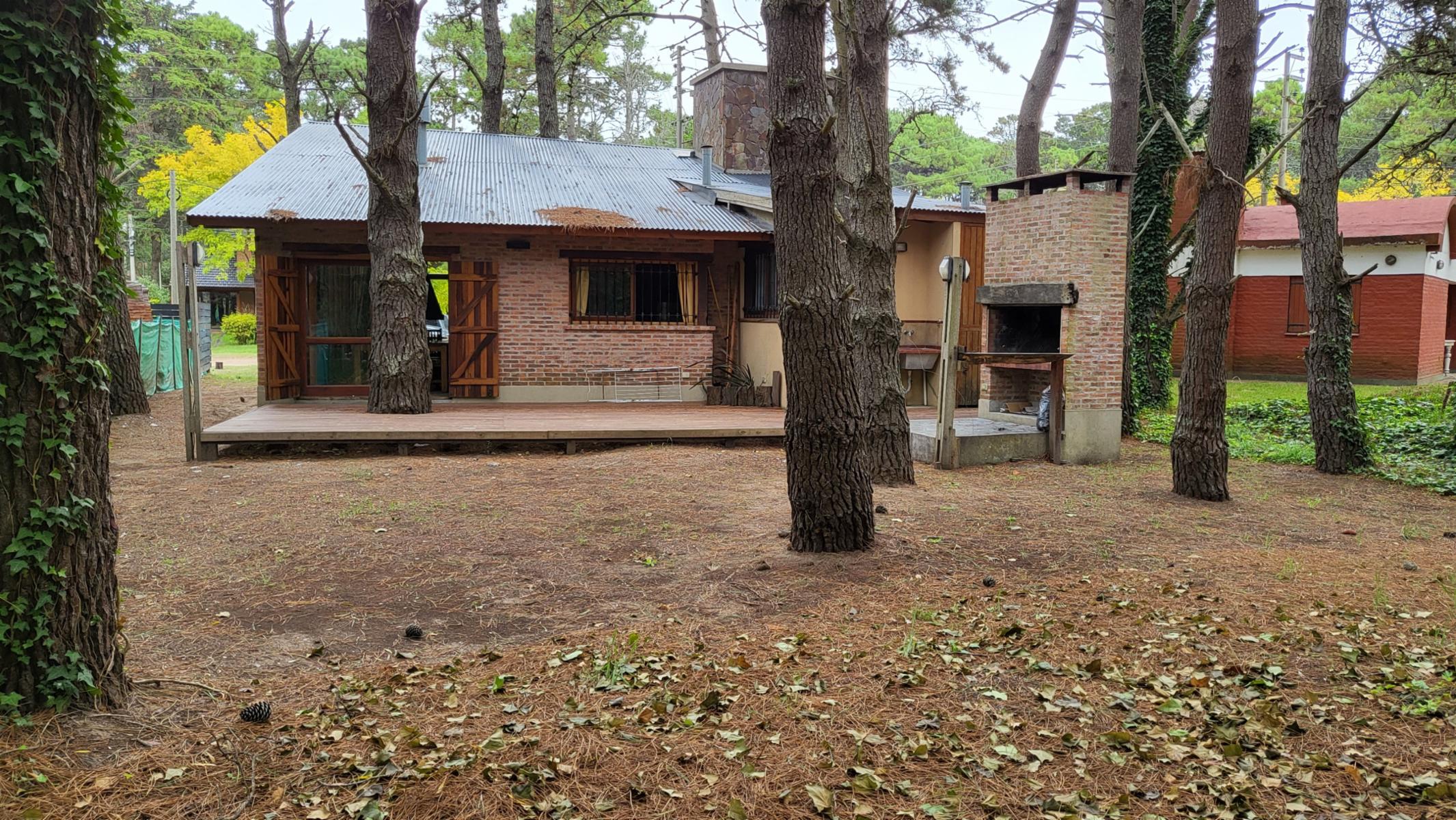 EXCELENTE CASA 3 AMBIENTES EN COSTA DEL ESTE, PARTIDO DE LA COSTA. — foto 12