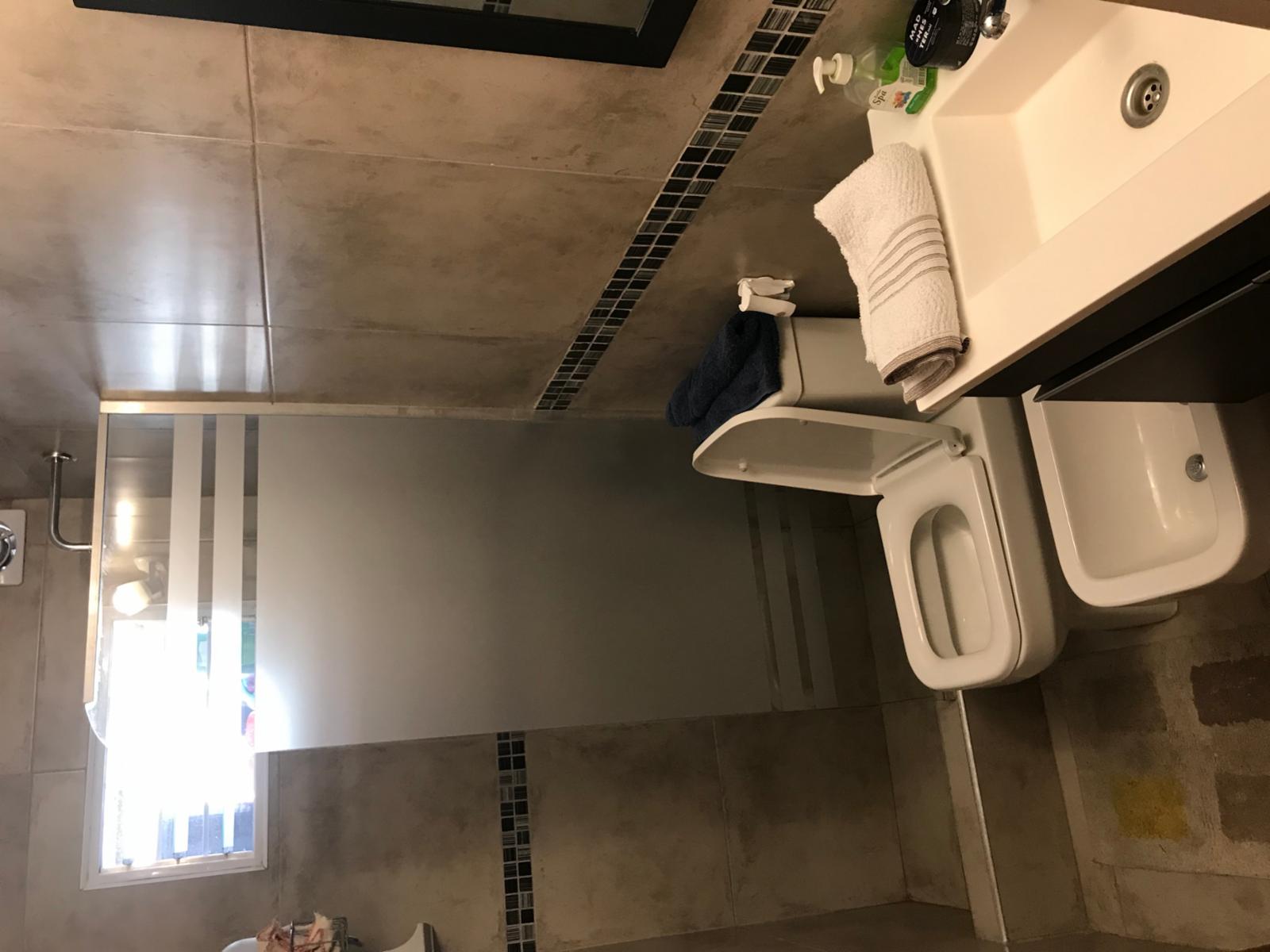 Excelente duplex de 2 1/2 ambientes con patio y cochera. — foto 4
