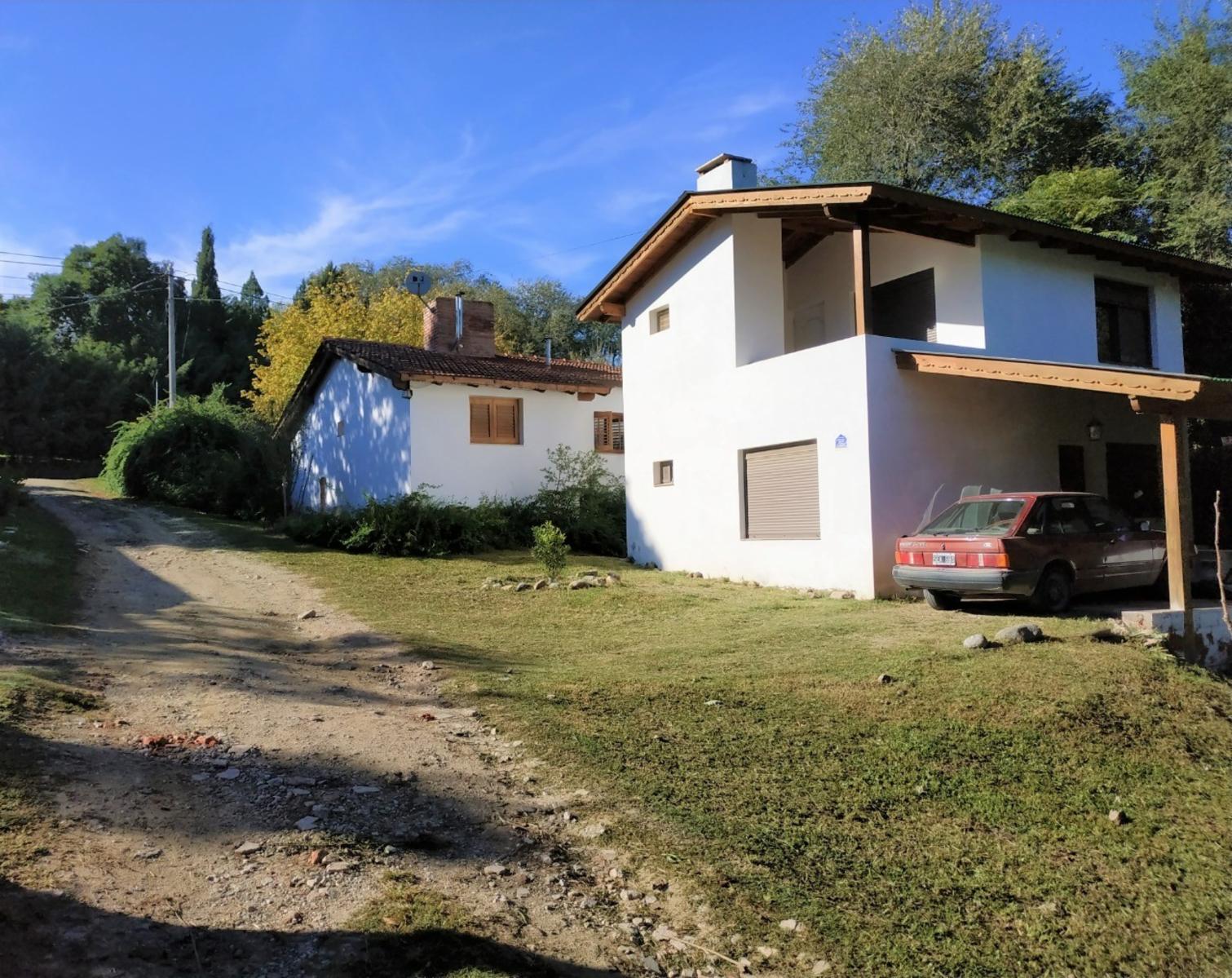 2 CASAS Y 2 DEPARTAMENTOS EN EXCELENTE ESTADO, EN UN TERRENO DE 950 METROS. PEGADO AL CENTRO. NO SE VENDE POR SEPARADO. https://youtu.be/LPhbAYXXcH8 — foto 5