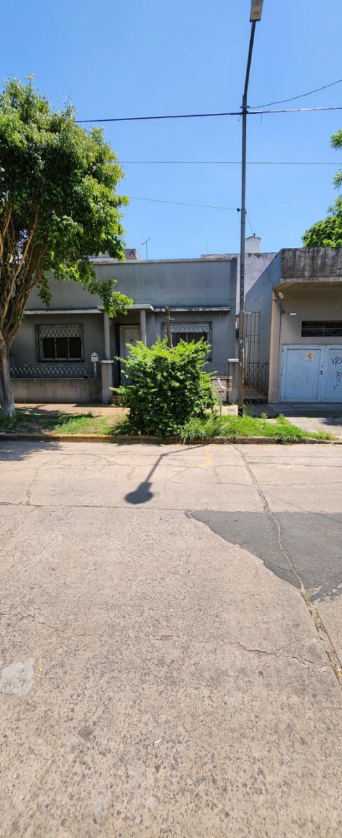 Casa y 2 locales en venta, ideal constructor. — foto 5