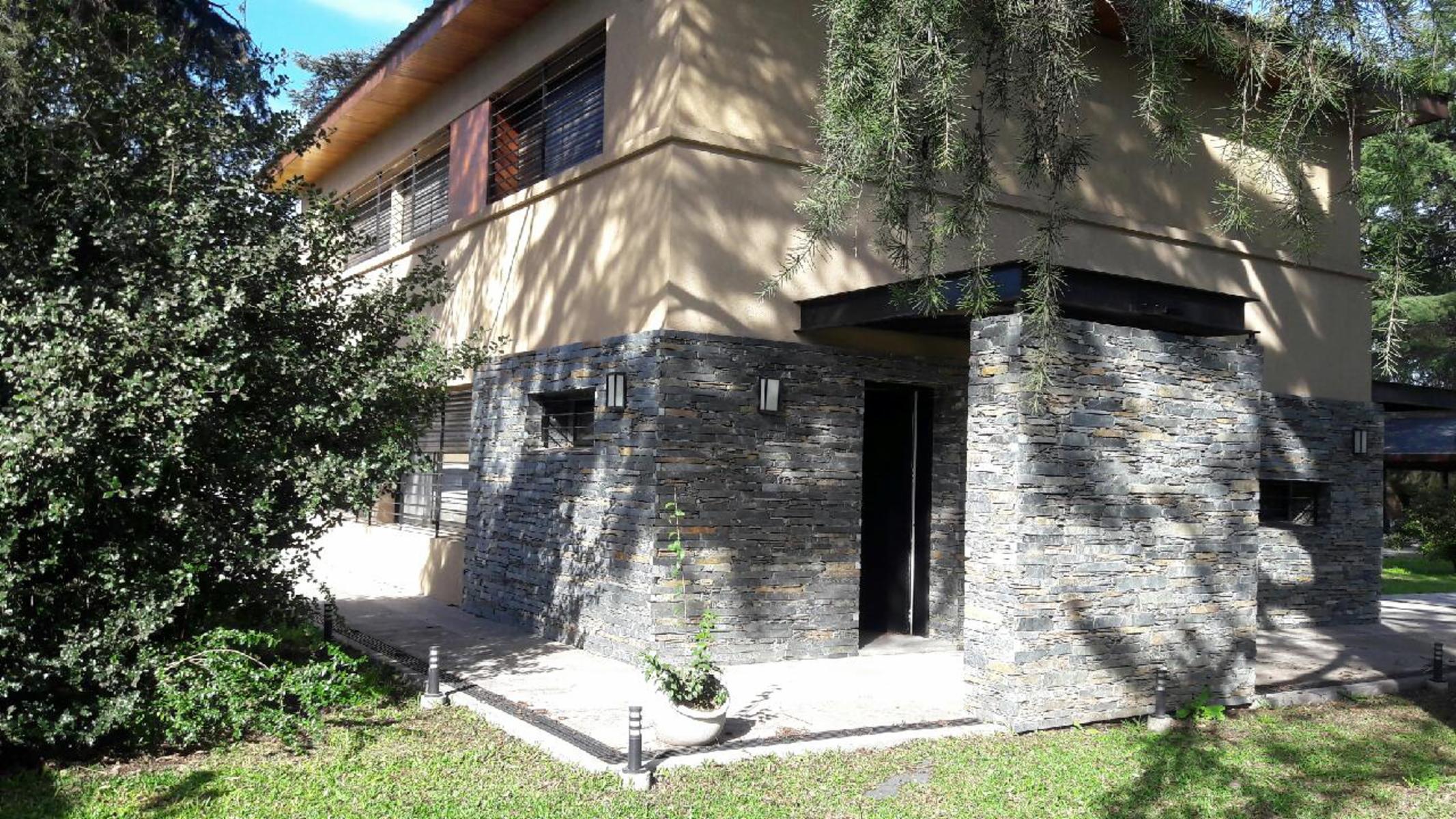 CASA QUINTA moderna pract. a estrenar 4780 m2 arbol. añosa 8 amb. novoa propiedades — foto 2