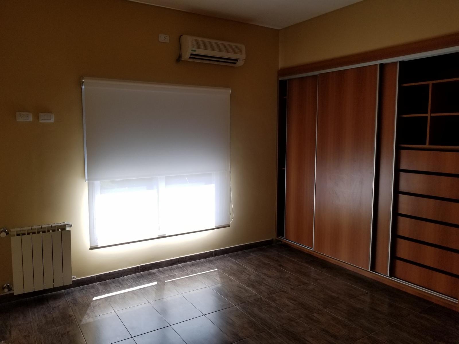 CASA A ESTRENAR BO. PRIVADO. 6 AMBIENTES A METROS ACC. OESTE NOVOA PROPIEDADES — foto 13