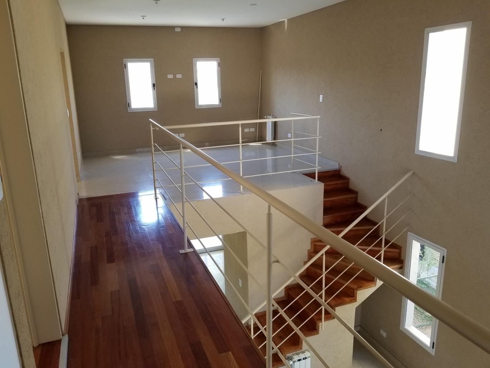 CASA A ESTRENAR BO. PRIVADO. 6 AMBIENTES A METROS ACC. OESTE NOVOA PROPIEDADES — foto 15