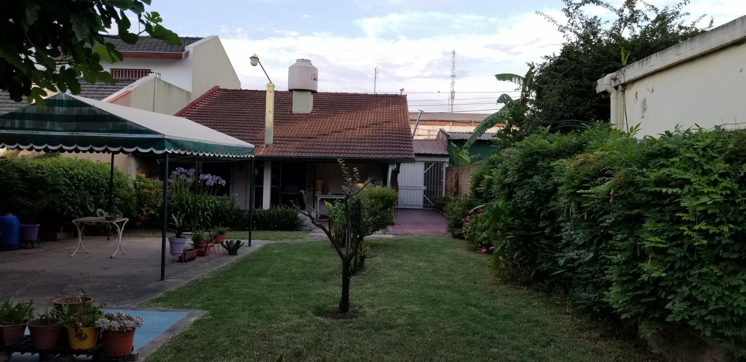 MORENO CENTRO CHALET 4 AMB. LOTE 10 X 42 A 50 METROS DE LIBERTADOR Y AV- LIBERTAD — foto 7