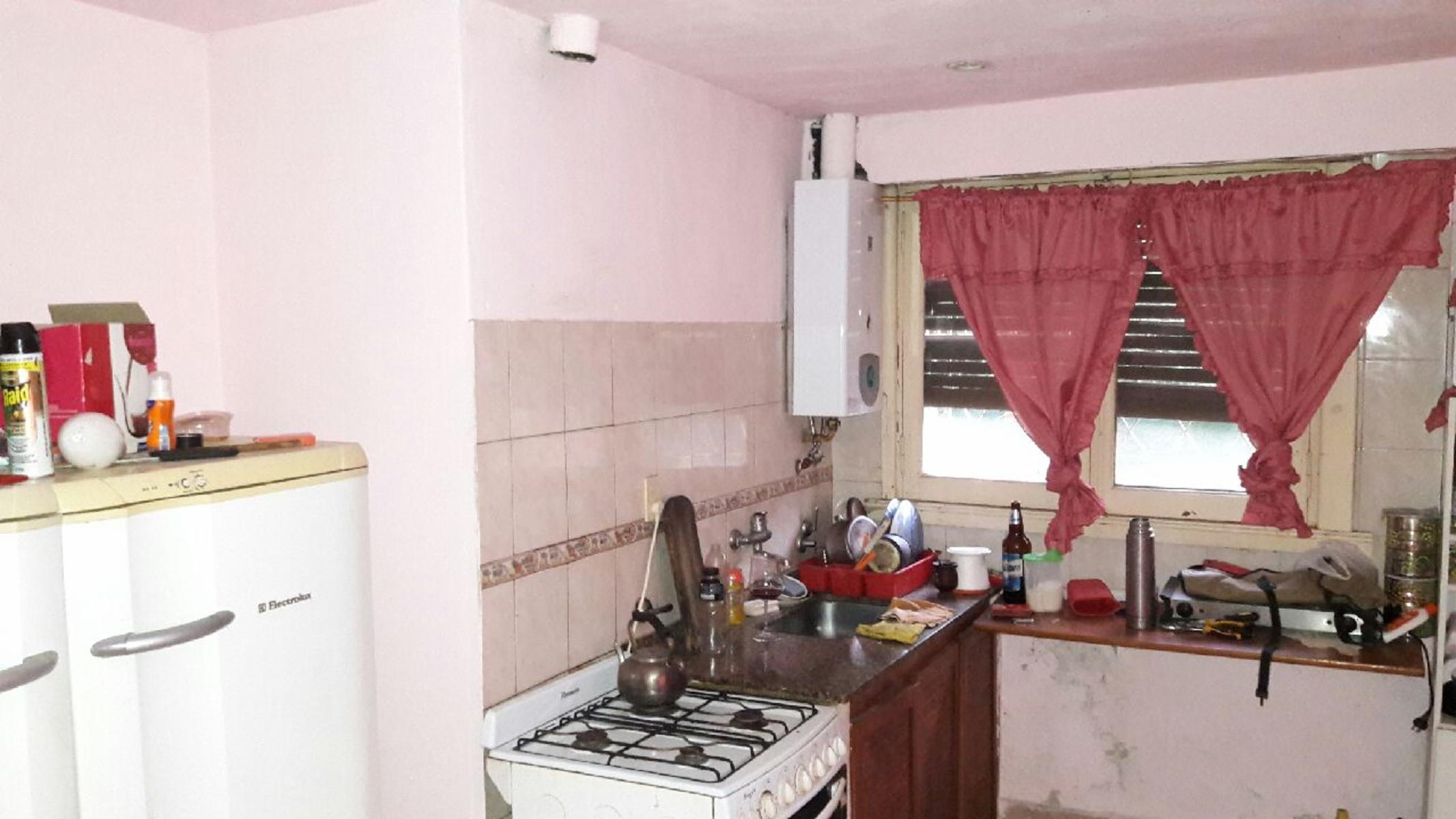 CHALET SOBRE 850 m2. CON OPCIÓN MAS 850 m2. PILETA - NOVOA PROPIEDADES — foto 4