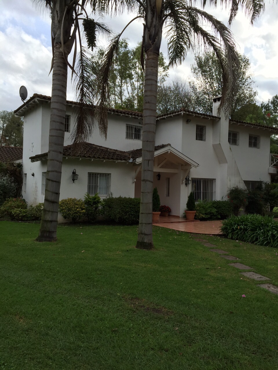 CASA QUINTA 12000 m2 ARBOL. SELECTA ZONA MUY BUENA PILAR - NOVOA PROPIEDADES — foto 3