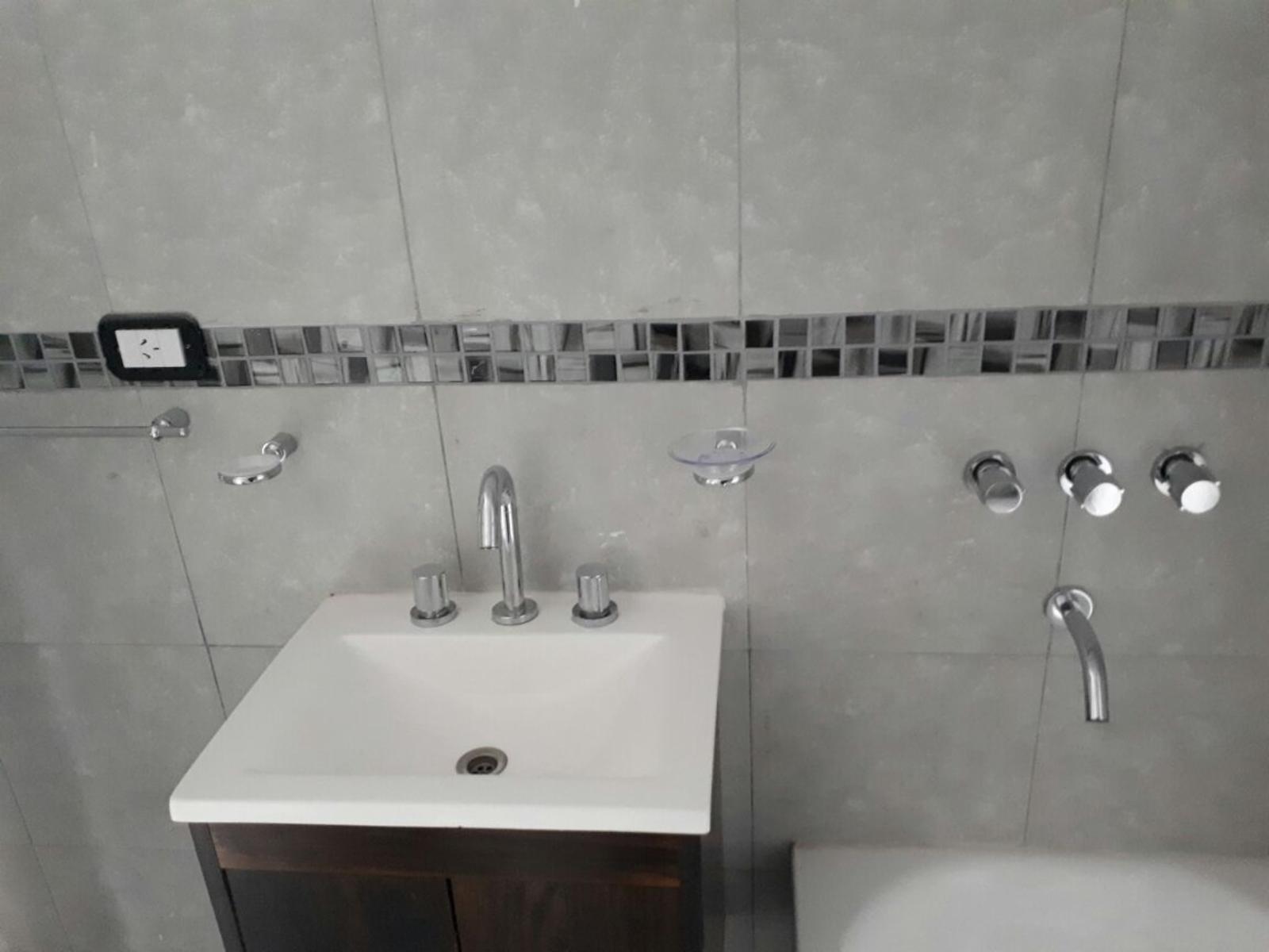 Departamento a estrenar 1 dormitorio, zeballos 1900. Buena calidad, excelente zona. — foto 4