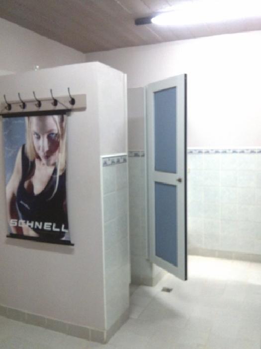 VENTA/ALQUILER. IMPORTANTE PROPIEDAD, APTO VARIOS RUBROS. - 8