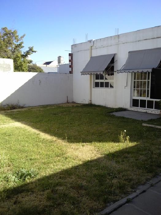 VENTA/ALQUILER. IMPORTANTE PROPIEDAD, APTO VARIOS RUBROS. - 18