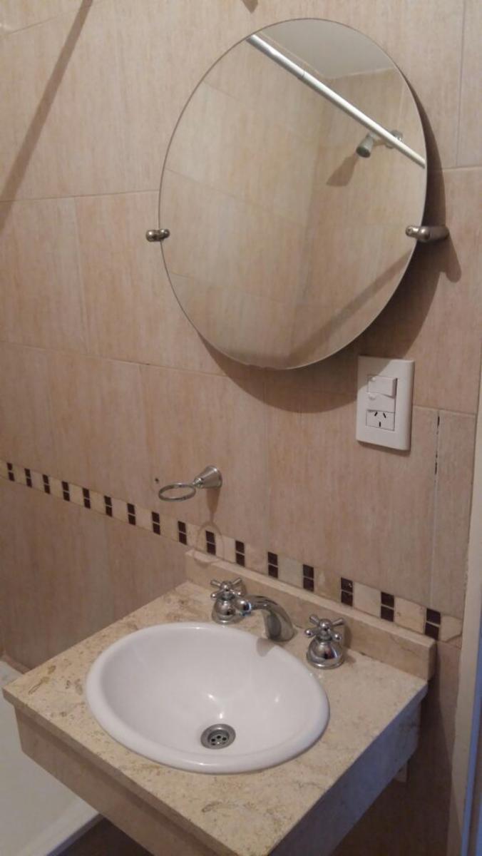 DEPARTAMENTO EN ALQUILER CON COCHERA– BANFIELD - 3