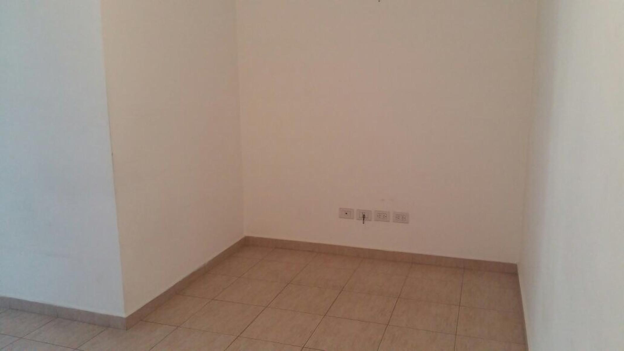 DEPARTAMENTO EN ALQUILER CON COCHERA– BANFIELD - 4