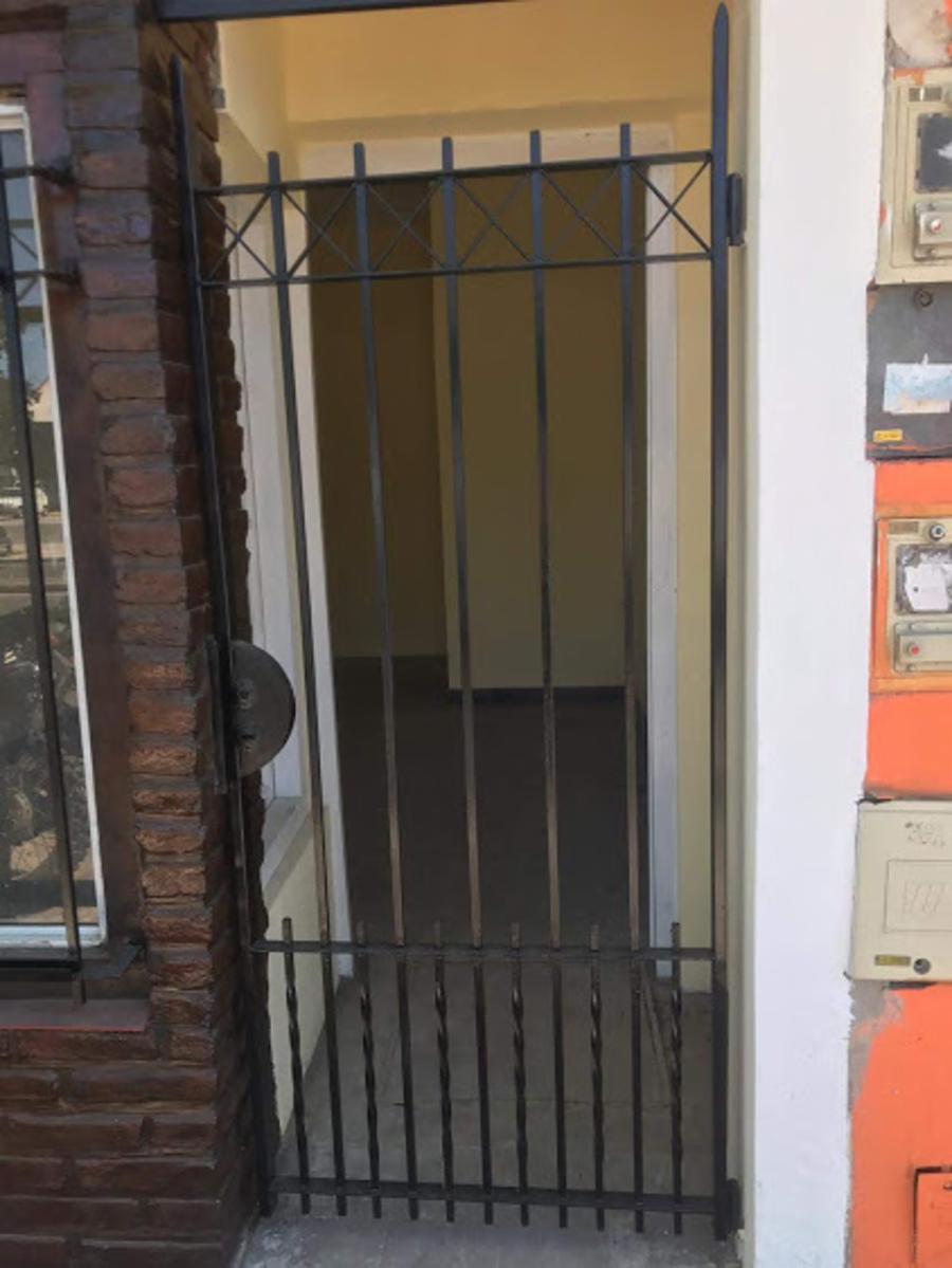LOCAL EN ALQUILER-CENTRO DE LOMAS - 5