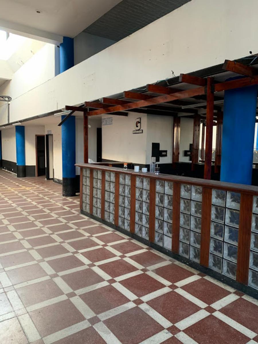 EXCELENTE LOCAL EN ALQUILER-LOMAS DE ZAMORA - 5