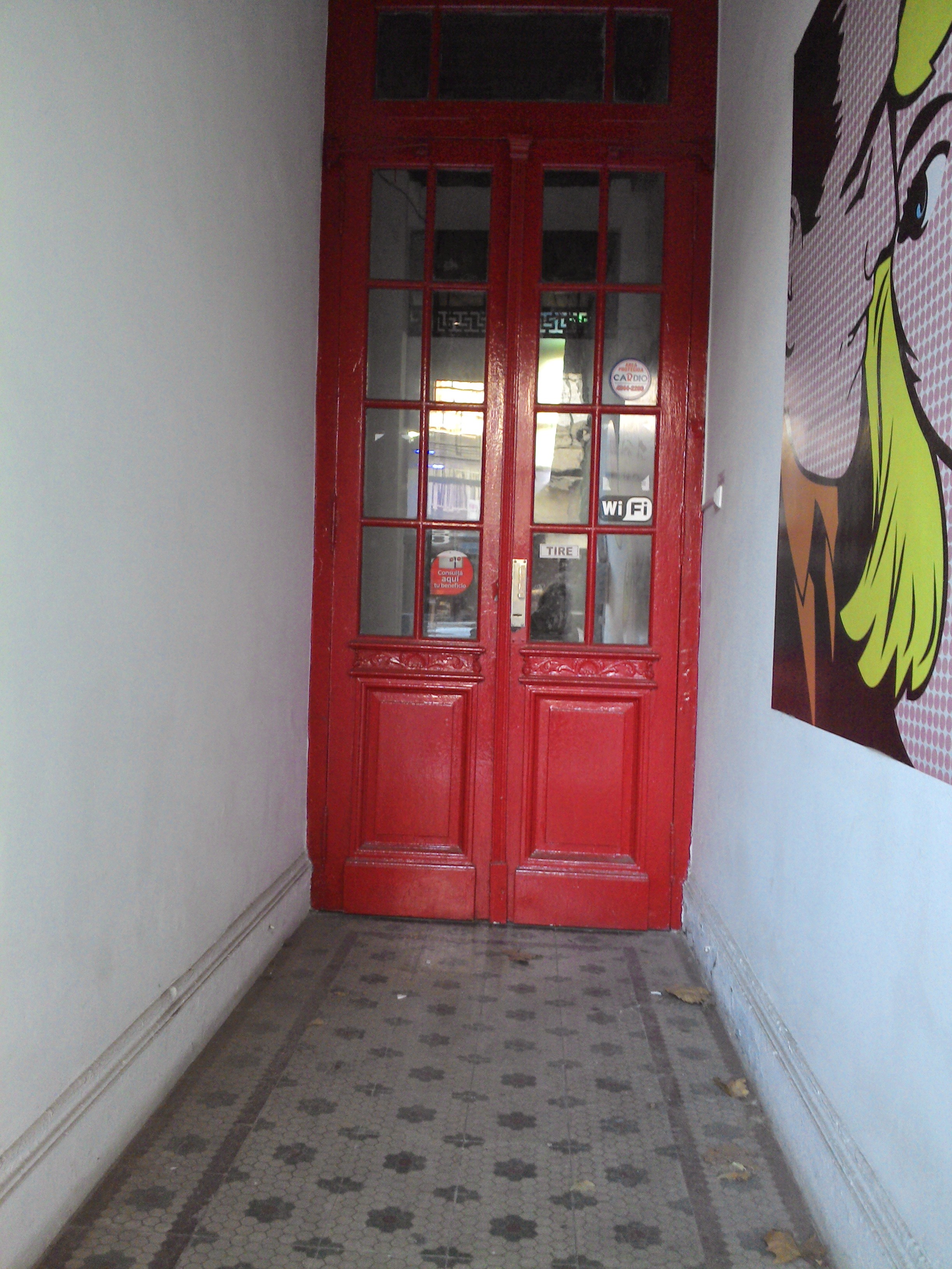 CASA ANTIGUA EN ALQUILER PARA COMERCIO - 2